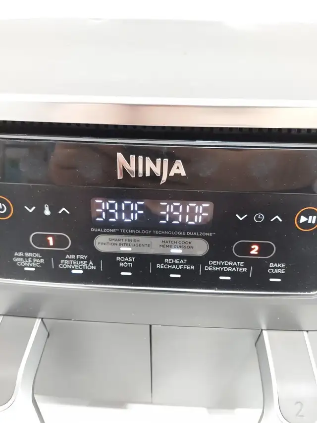 NINJA FOODI 6-IN-1 in Stoves, Ovens & Ranges in Markham / York Region - Image 3