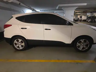I'm the second owner, car is in great condition! All 4 brakes/routers/tires were changed 6 months ag...