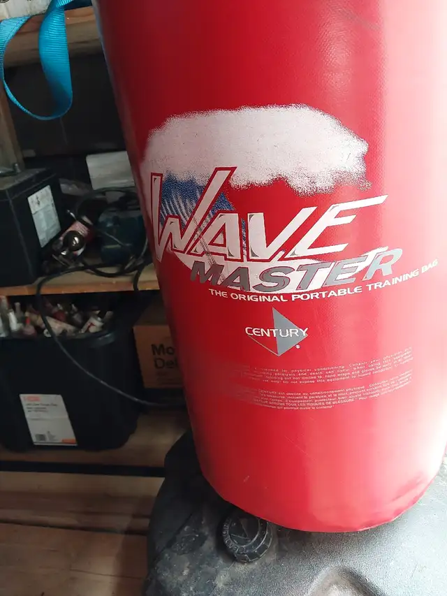 Wavemaster heavy punching  bag63660983262209121