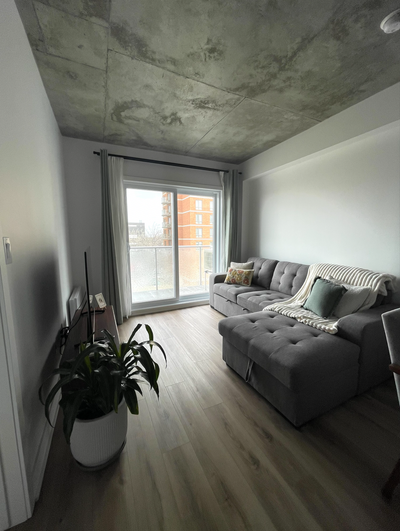 URGENT LEASE TRANSFER 1-bedroom apartment - 5460, rue Sherbrooke Est, Montreal, H1N0E8 - 5-min walk...
