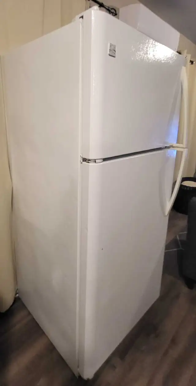 Réfrigérateur Kenmore Propre in Refrigerators in Sherbrooke - Image 3