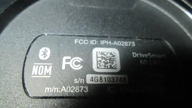 Garmin DriverSmart 60 LMT GPS Navigator bundle 32GB Micro SD car in General Electronics in St. Catharines - Image 4
