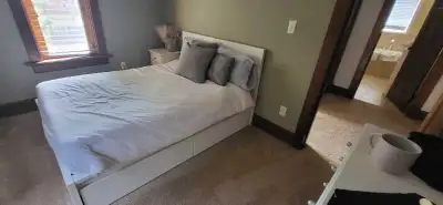 Double/Full bed with four storage drawers Like New, View more