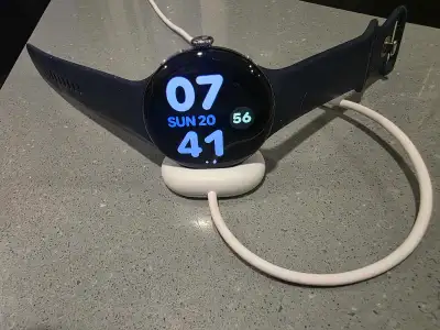 Pixel 4 watch with extra bands, View more