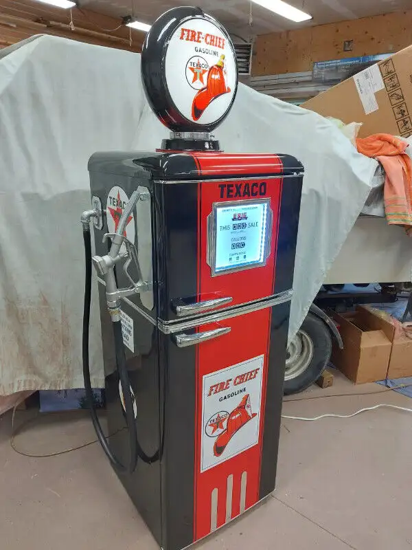 BRAND NEW "RETRO STYLE" "GAS PUMP" BEER FRIDGE in Refrigerators in Oshawa / Durham Region - Image 3