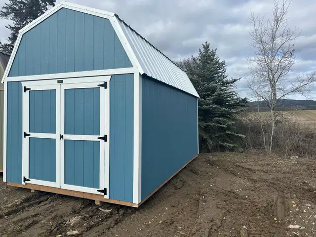 lofted shed in Outdoor Tools & Storage in Kamloops - Image 3