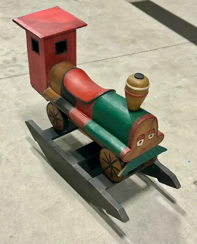 Vintage Solid TRAIN LOCOMOTIVE Themed Wooden Child’s Rocker in Toys & Games in Mississauga / Peel Region - Image 6