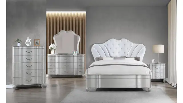 GRANDES VENTES DE SET DE CHAMBRE A DES PRIX IMBATTABLES in Beds & Mattresses in City of Montréal - Image 5