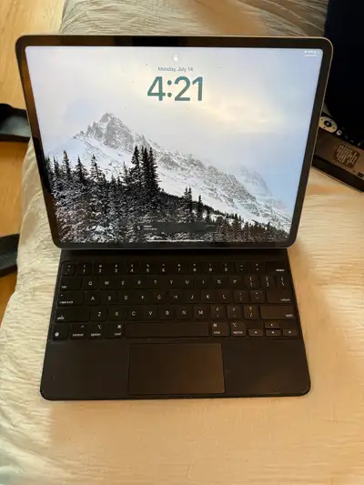 iPad Pro (12.9-inch) (6th generation)(128gb), View more