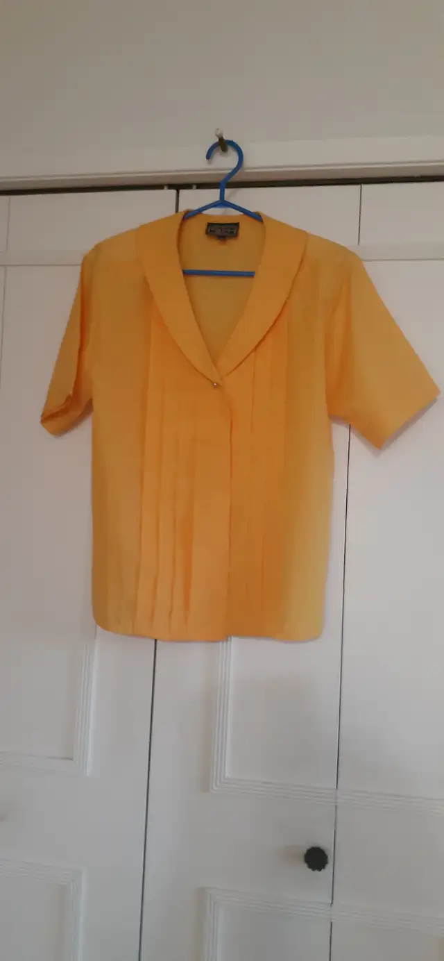Blouses479098391505807361