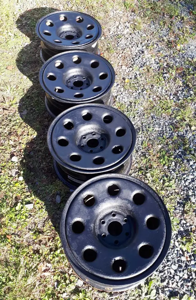 17 inch Steel Rims in Tires & Rims in Cape Breton - Image 2