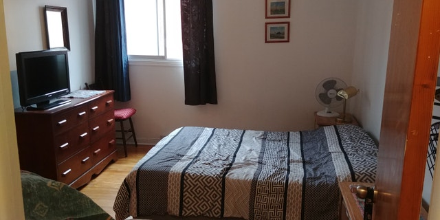 Chambre meublée à louer près du Collège Ahuntsic — photo 1