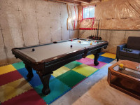 DINING TOP BILLIARD TABLE FOR SALE!