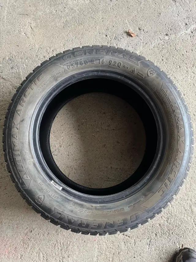 Pneus 205/60R16 in Tires & Rims in Rimouski / Bas-St-Laurent - Image 3