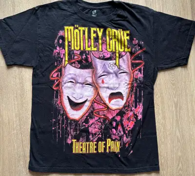 [Band Merch] Motley Crue Theatre of Pain Shirt - Medium, View more