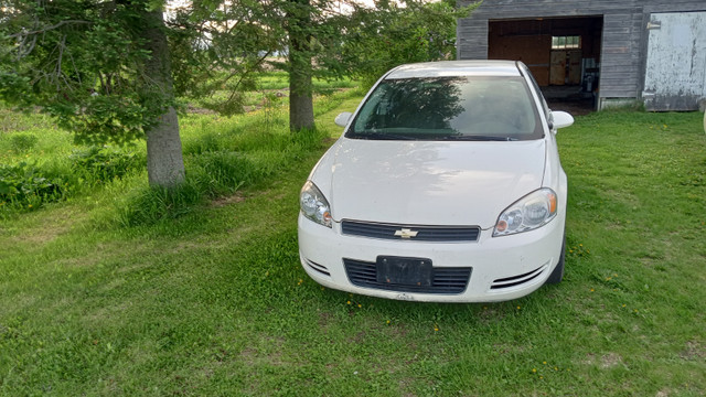 2009 Chevrolet Impala in Cars & Trucks in Brockville - Image 3