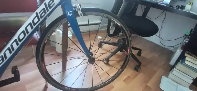 Vélo de route Cannondale Six Carbon 2010 in Road in Saguenay - Image 10