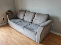 3 seater Sofa/Couch for sale