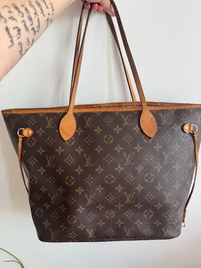 Louis Vuitton never full authentic bag , View more