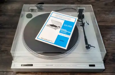 Vintage Realistic turntable record player, View more