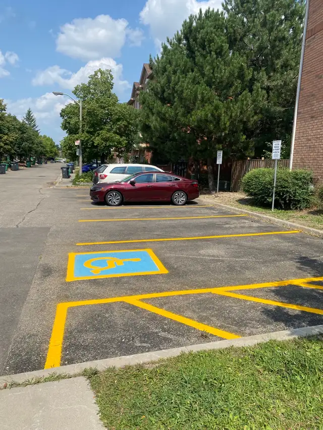 Hot Asphalt Repair, Catch Basin Fixing, Line Paintin in Interlock, Paving & Driveways in Mississauga / Peel Region - Image 7