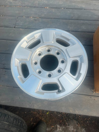 Silverado/Sierra Wheels, 16" Steel and 17" Aluminum