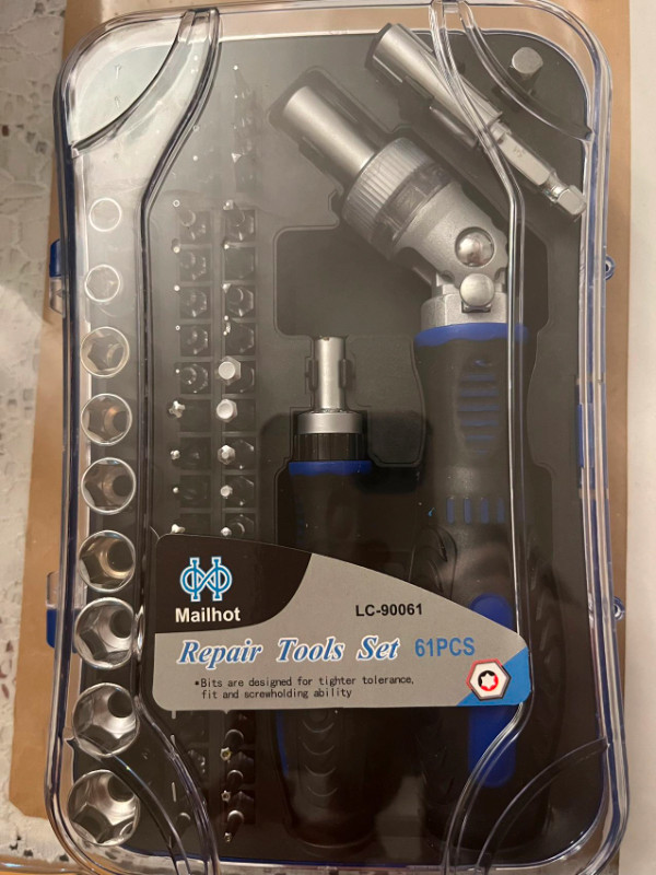 61 pcs tool set manual all Hand Tools Gatineau Kijiji
