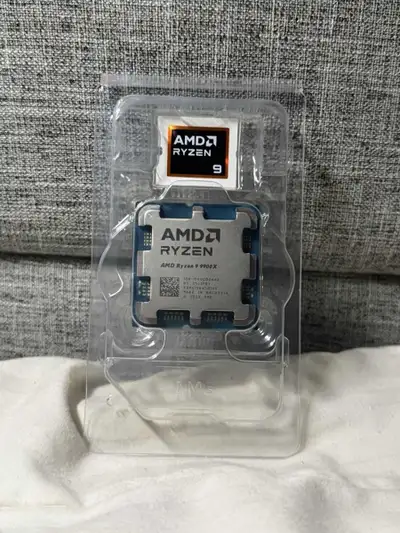 (New) AMD Ryzen 9 9900x Desktop Processor 12 Core 24 Threads, View more
