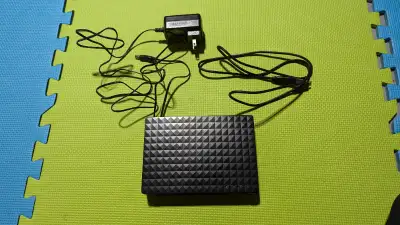 Rarely used 8TB external hard drive. Planned to mine sia crypto but didn't really pursue so I'm sell...