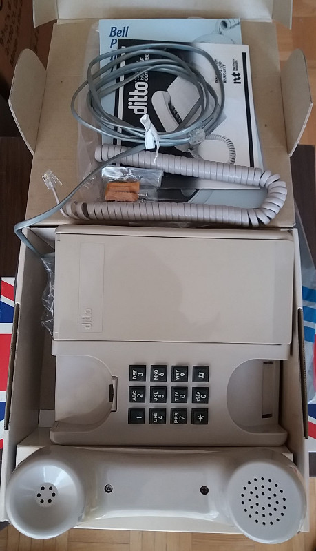 Northern Telecom Ditto Touch Tone Home Telephone in Home Phones & Answering Machines in City of Toronto - Image 2
