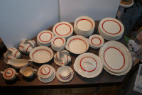 Set de vaisselle de 12 couverts