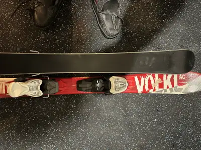 Skis - 90 cm Volkle for 3-6 year olds and boots, View more