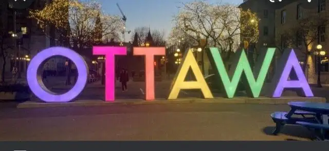 EVERYDAY !!! 8 AM ,2 PM AND 5 PM NICE MINI VAN RIDETO OTTAWA in Rideshare in City of Toronto - Image 2