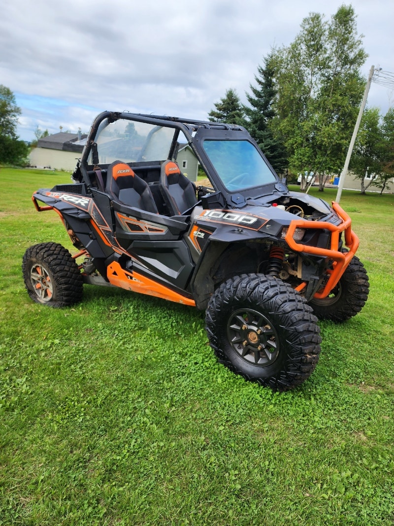 2014 Polaris RZR 1000 part out ATV Parts, Trailers & Accessories Bathurst Kijiji
