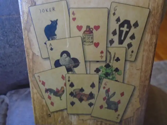 Playing Card Readings421637777628876800