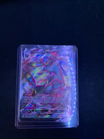 Umbreon VMAX #95 Evolving Skies Pokemon card Can be sold by mail if e-transferred money first