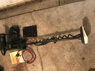 Minn Kota Bow Mount, model 812 turbo pro, mounting plate & wiring