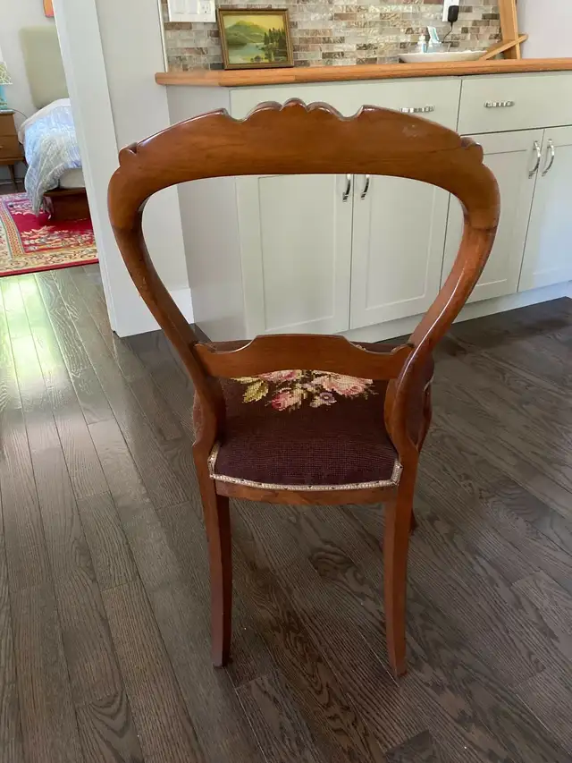 Antique Balloon Back Solid Wood Chair Needlepoint Seat in Dining Tables & Sets in Kingston - Image 7