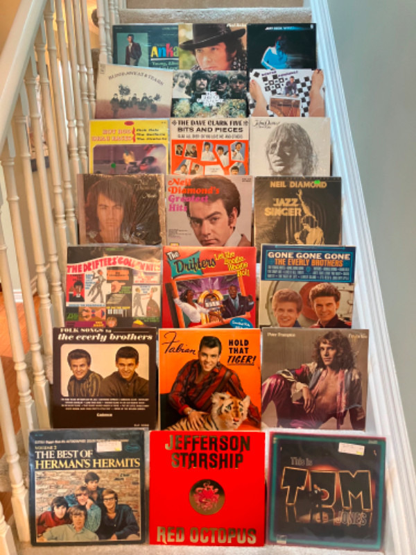 56 Records, All in very good condition in CDs, DVDs & Blu-ray in Kawartha Lakes - Image 4