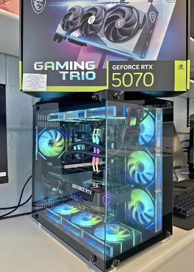 ▶︎ Processor: AMD Ryzen 7 7700X 4.5GHz 8 Core CPU ▶︎CPU COOLER: WATER COOLER RGB ▶︎Motherboard: ASUS...