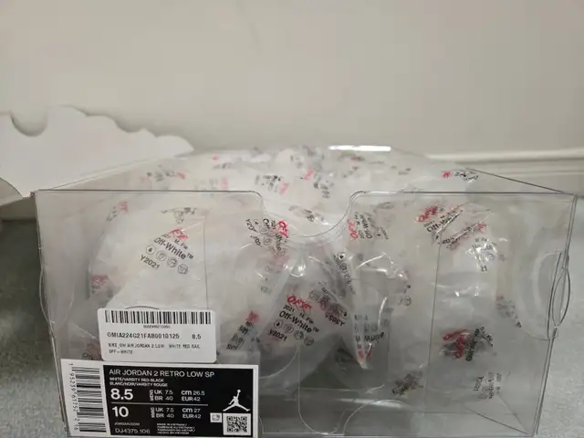 Size 8.5 - Nike Air Jordan 2 Off White White Red in Men's Shoes in Markham / York Region - Image 11