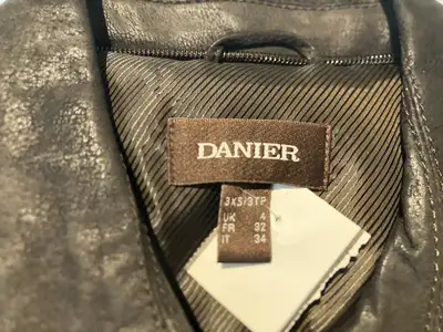 Original Danier womens leather jacket 3xs - $100 cash, View more