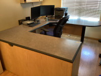 U shaped office desk