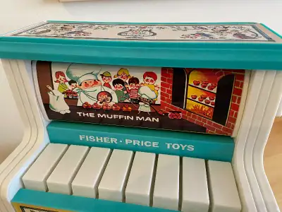 Piano vintage par Fisher Price (article de collection) (T161), View more
