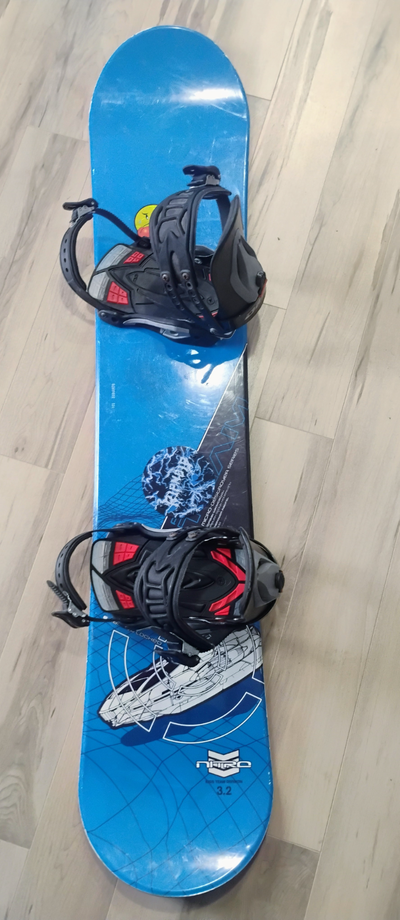 Snowboard with bindings 130cm , located in Shediac, View more