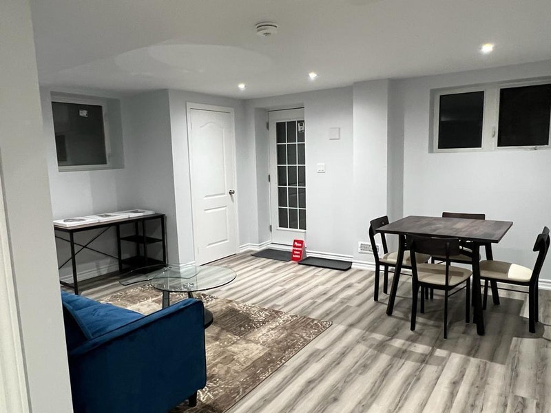 Shared in a 3 bed 2 bath basement Room Rentals