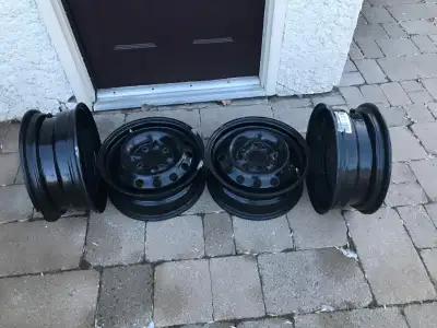 Bolt pattern is 4 X 114.3