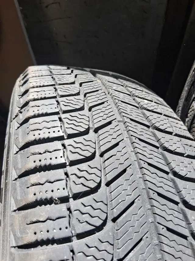 Michelin X-Ice Xi3 Winter Tires – 215/60R16, Set of 4 on Steel R in Tires & Rims in Brantford - Image 5