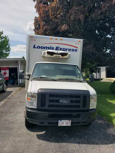 2019 ford E450 6.8L V10 455000 km for part or as a fixer up