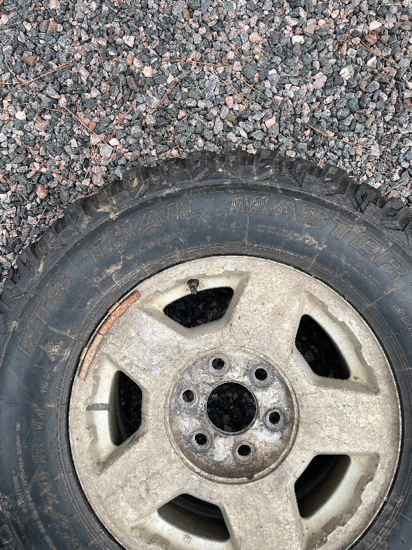 LT 265/70r17 in Tires & Rims in North Bay - Image 4